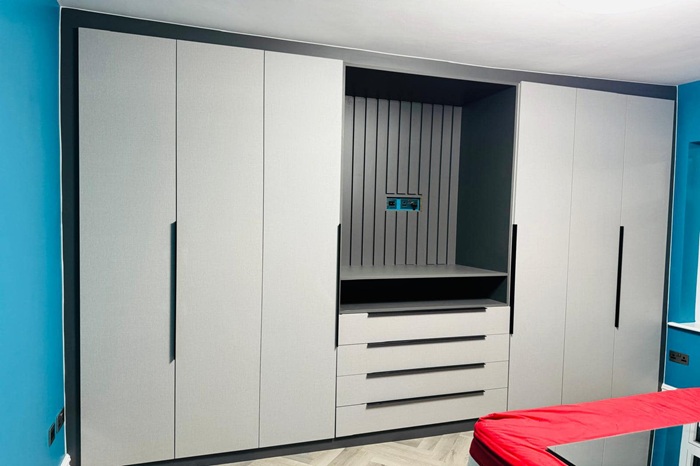 Fitted Wardrobes 